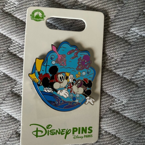 Disney Other - 2024 Disney Parks Mickey & Minnie Mouse Runaway Railway Underwater Scuba BNWT